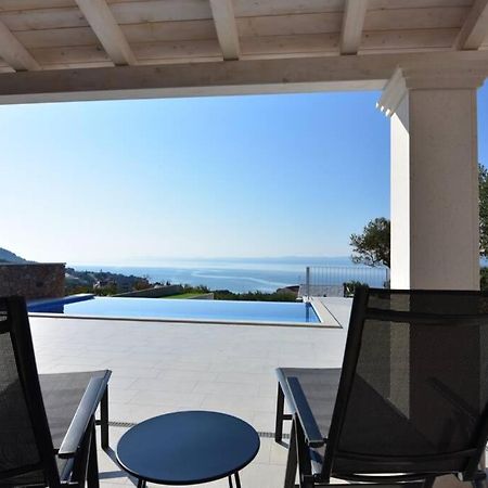 Villa Katarina - Infinity Pool With Amazing View Bol Bagian luar foto